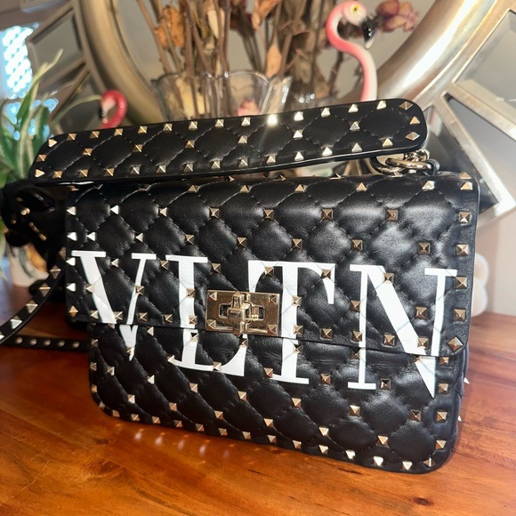 Valentino black rockstud small bag. MINT PERFECT - Picture 2 of 6
